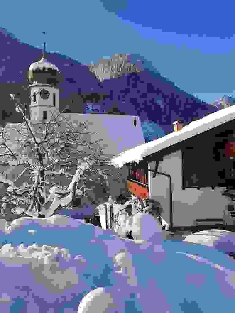 Alpasella Ferienwohnungen Sankt Gallenkirch Exterior photo
