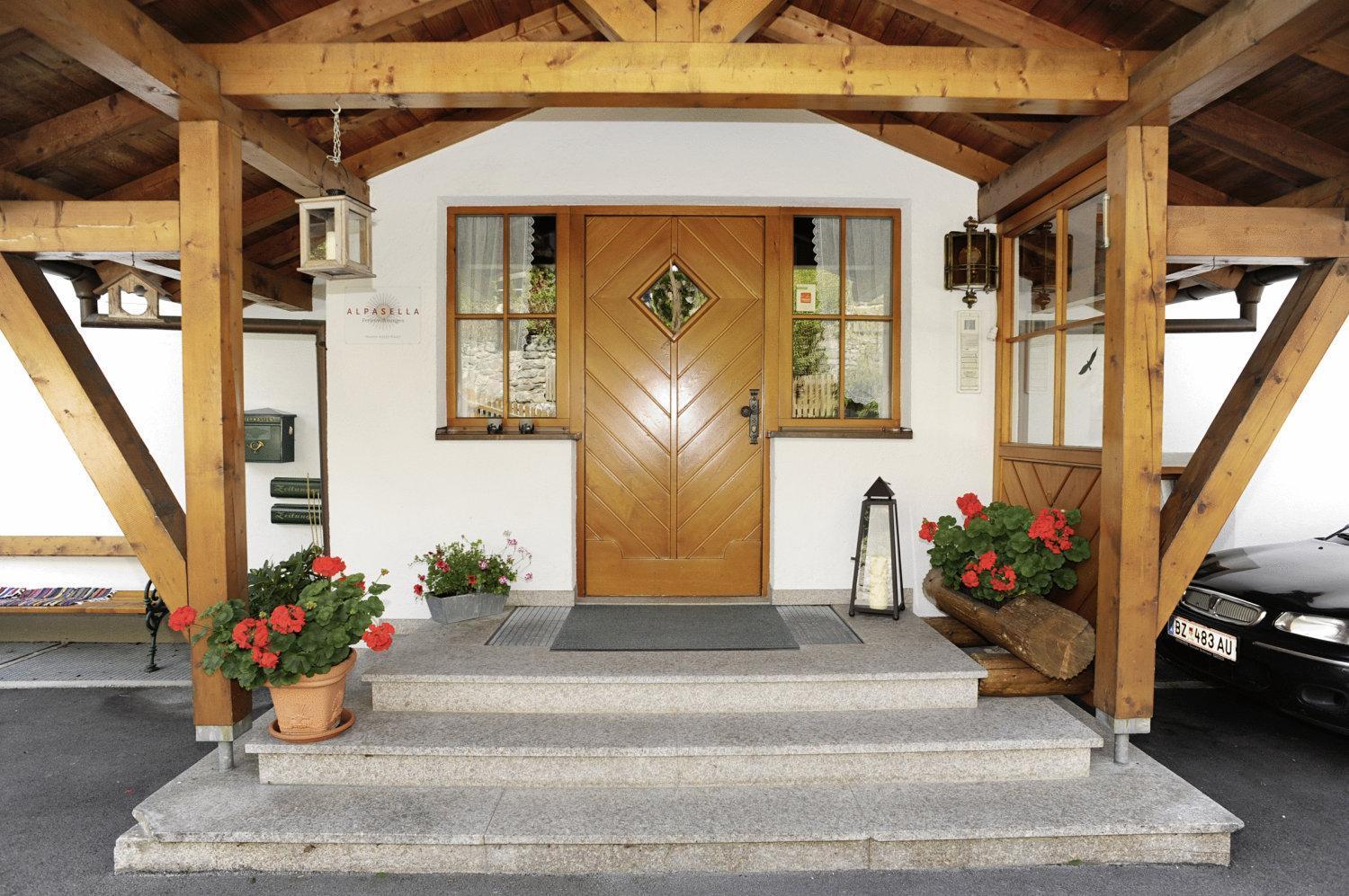 Alpasella Ferienwohnungen Sankt Gallenkirch Exterior photo