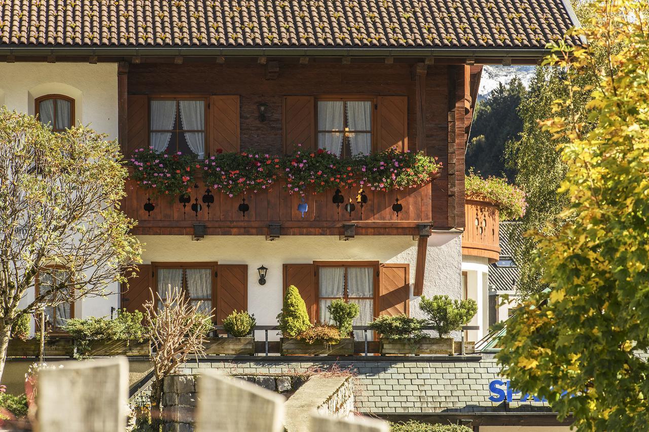 Alpasella Ferienwohnungen Sankt Gallenkirch Exterior photo