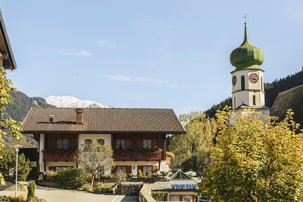 Alpasella Ferienwohnungen Sankt Gallenkirch Exterior photo